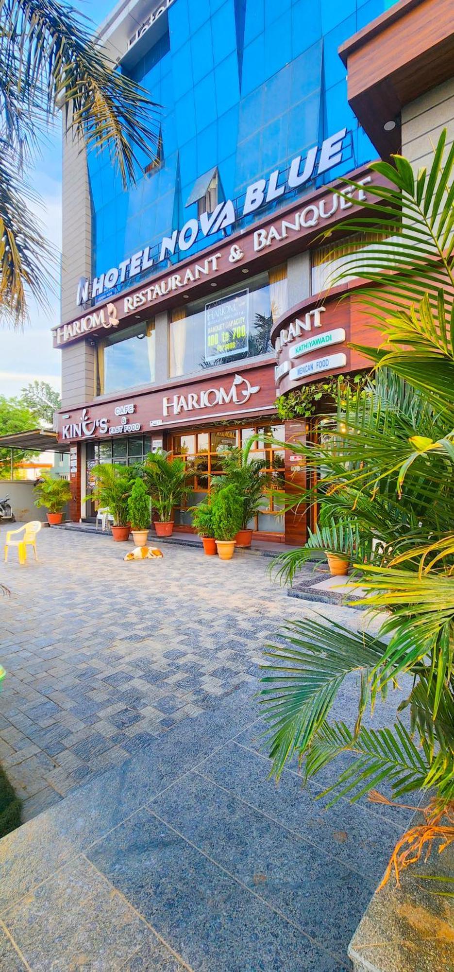 Hotel Nova Blue Ahmedabad Exterior foto